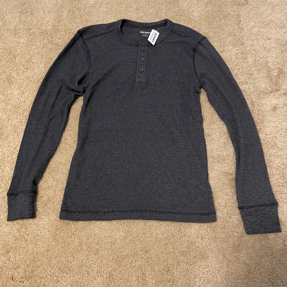 Men’s small old navy sweater with tags